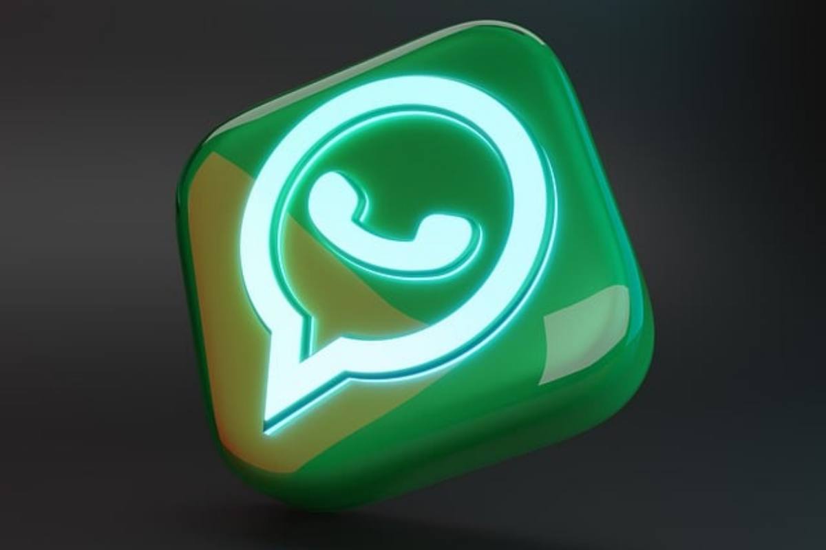 WhatsApp spuntano due funzioni segrete cosa succede