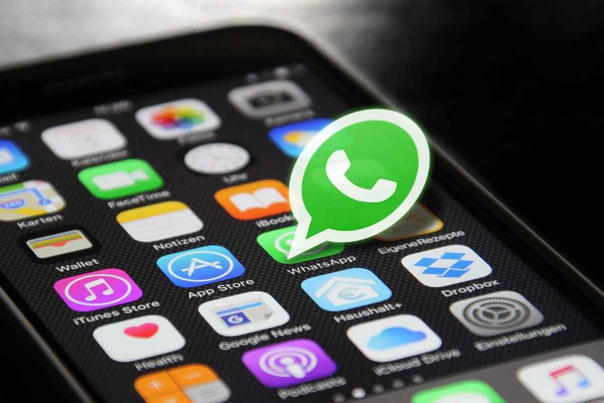 Whatsapp, tre consigli per proteggere l'account